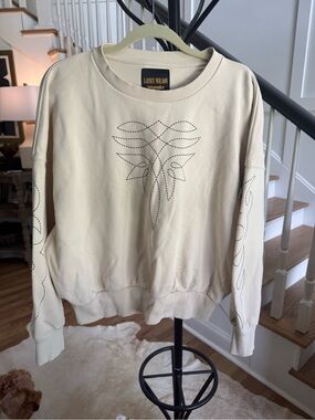 Wrangler Laney Wilson Cream Sweatshirt with Studded Design. Like new